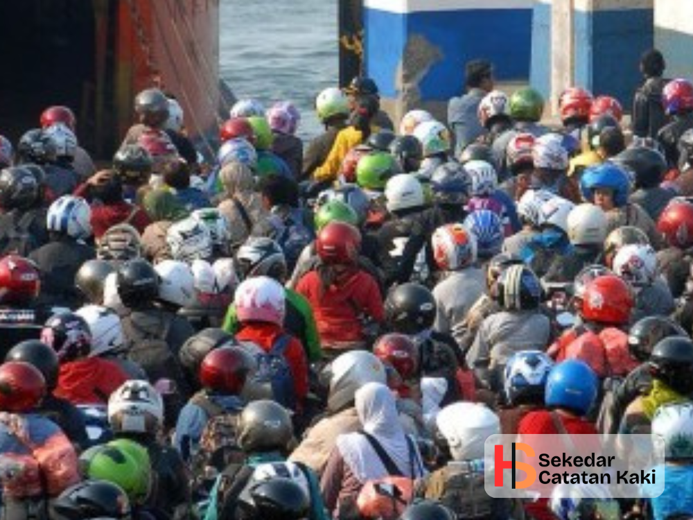 Pelabuhan jangkar ramai dipadati pemudik tujuan kepulauan sumenep